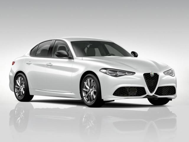 Alfa Romeo Giulia 2.0 Turbo Petrol 280 Veloce Saloon Petrol Banchise White