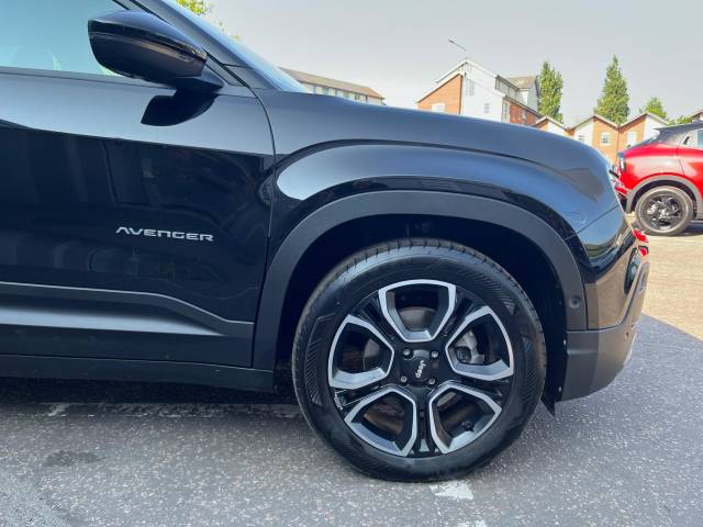 2024 Jeep Avenger 54kWh Summit Auto 5dr