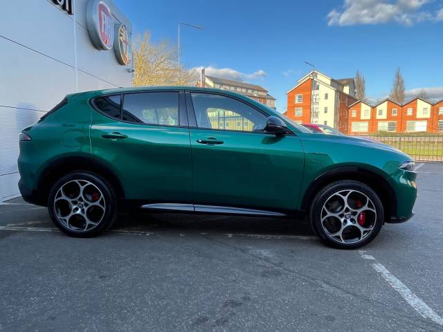 2025 Alfa Romeo Tonale 1.3 VGT 15.5kWh Veloce Auto Q4 AWD Euro 6 5dr