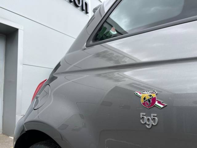 2018 Abarth 595 1.4 T-Jet Auto Euro 6 3dr