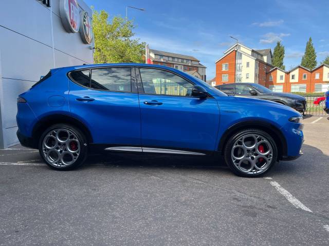 2025 Alfa Romeo Tonale 1.5 VGT MHEV Veloce SUV 5dr Petrol Hybrid DCT Euro 6 (160 ps)