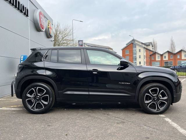 Jeep Avenger Summit 1.2 100hp Mt