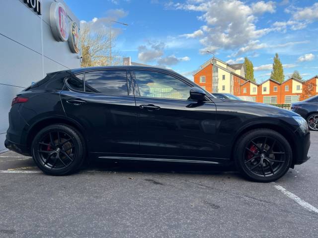 2020 Alfa Romeo Stelvio 2.2 TD Veloce Auto Q4 AWD Euro 6 (s/s) 5dr