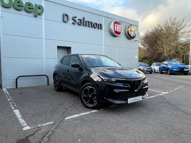 Alfa Romeo Junior Elettrica Junior Elettrica 156 Speciale Hatchback Electric Tortona Black