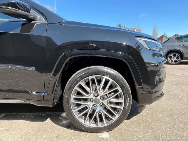 2025 Jeep Compass 1.3 GSE T4 11.4kWh Summit Auto 4xe Euro 6 (s/s) 5dr