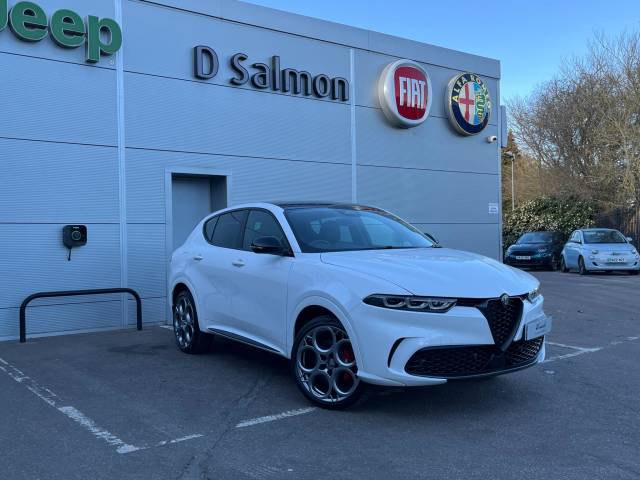 Alfa Romeo Tonale 1.3 VGT 15.5kWh Tributo Italiano Auto Q4 AWD Euro 6 5dr SUV Hybrid Banchise White with Black Roof