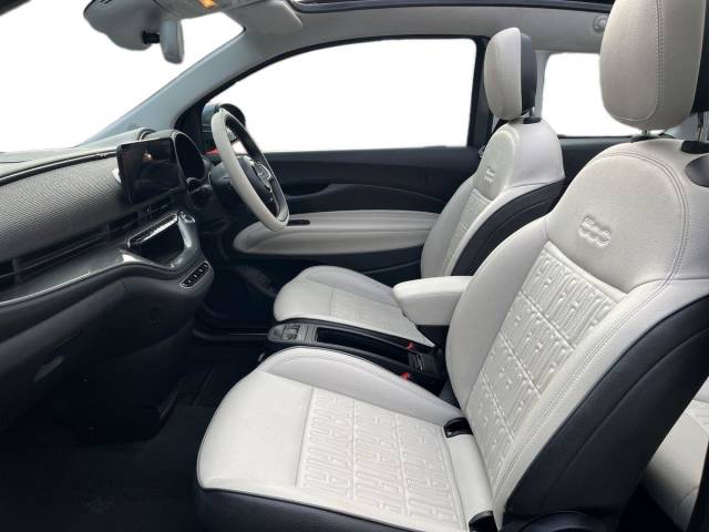 2021 Fiat 500e C 42kWh La Prima Auto 2dr