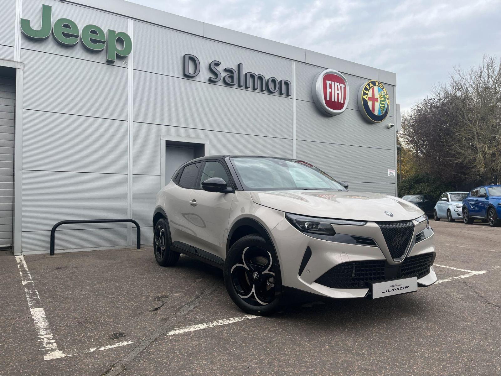 2025 Alfa Romeo Junior