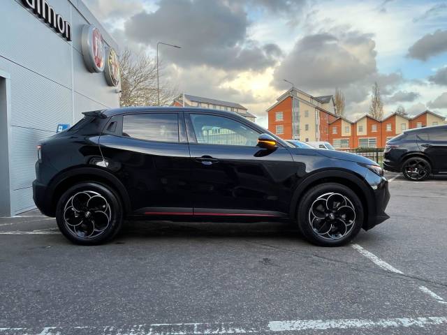 2025 Alfa Romeo Junior 54kWh Elettrica Speciale Auto 5dr