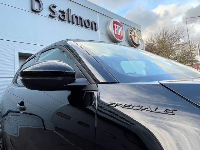 2025 Alfa Romeo Junior 54kWh Elettrica Speciale Auto 5dr