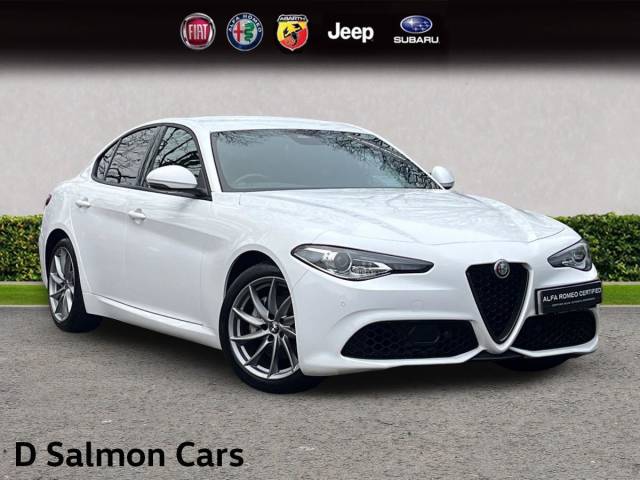 Alfa Romeo Giulia 2.0T Sprint Auto Euro 6 (s/s) 4dr Saloon Petrol White