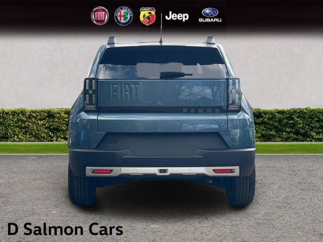 Fiat Grande Panda Hybrid Grande Panda Icon 1.2 110hp Hybrid Edct-6