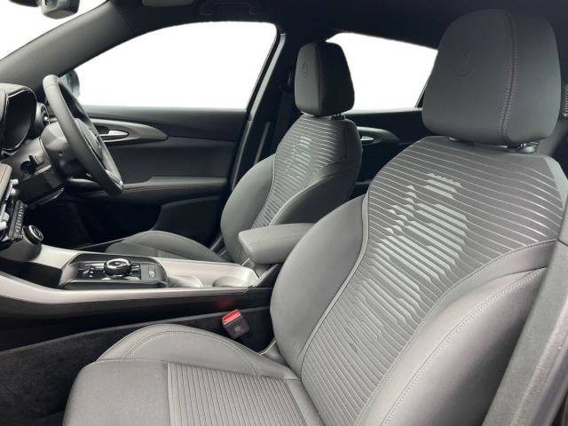 2025 Alfa Romeo Tonale 1.5 VGT MHEV Sprint SUV 5dr Petrol Hybrid DCT Euro 6 (160 ps)