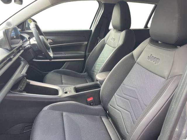 2024 Jeep Avenger 54kWh Summit Auto 5dr