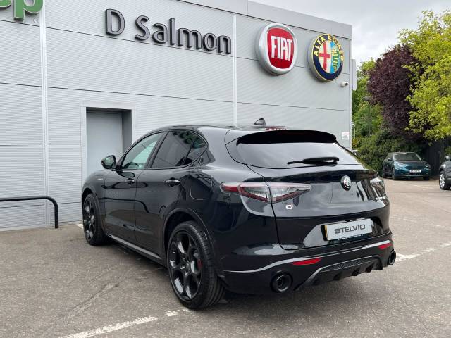 Alfa Romeo Stelvio 2.0T Veloce Auto Q4 AWD Euro 6 (s/s) 5dr