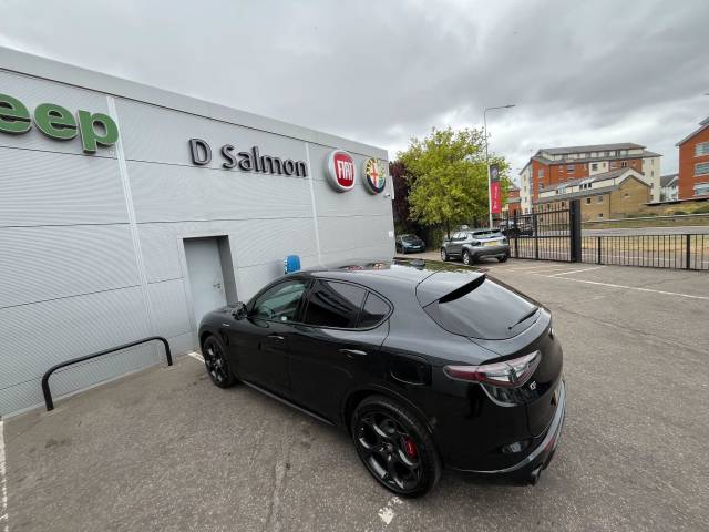Alfa Romeo Stelvio 2.0T Veloce Auto Q4 AWD Euro 6 (s/s) 5dr