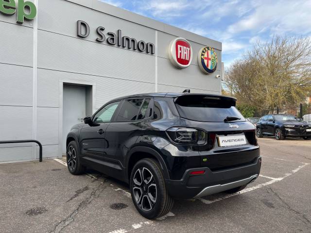 Jeep Avenger Summit 1.2 100hp E-hybrid 48v At6