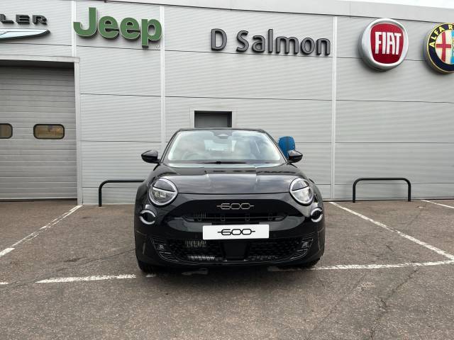 2026 Fiat 600 1.2 MHEV Icon SUV 5dr Petrol Hybrid e-DCT Euro 6 (s/s) (100 ps)