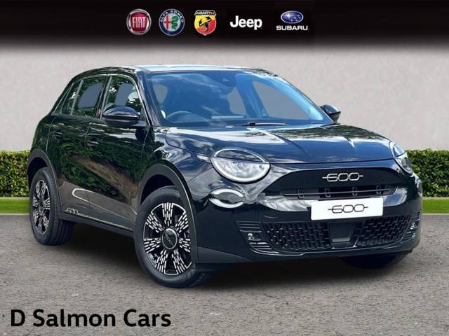 Fiat 600 Fiat 600e (red) 54kwh 154hp Hatchback Electric Black