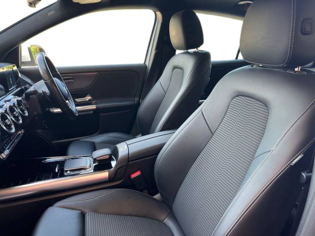 2020 Mercedes-Benz GLA 2.0 GLA200d Sport 8G-DCT Euro 6 (s/s) 5dr