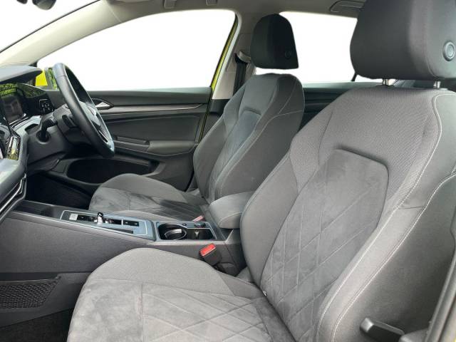 2020 Volkswagen Golf 1.5 eTSI MHEV Style DSG Euro 6 (s/s) 5dr