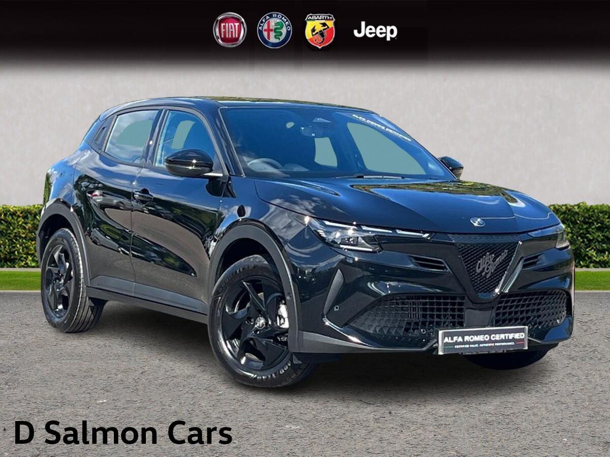 2025 Alfa Romeo Junior
