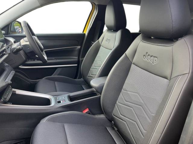 2026 Jeep Avenger E-summit156hp Auto