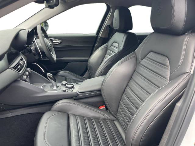 2020 Alfa Romeo Giulia 2.0T Veloce Auto Euro 6 (s/s) 4dr