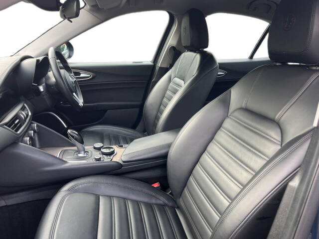 2017 Alfa Romeo Giulia 2.2 TD Super Auto Euro 6 (s/s) 4dr